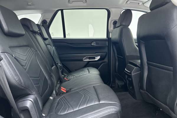 2022 Ford Everest Trend 2.0L thumb-11
