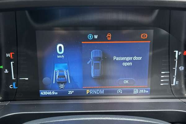 2022 Ford Everest Trend 2.0L thumb-13