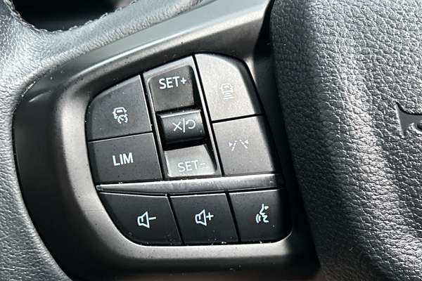 2022 Ford Everest Trend 2.0L thumb-15