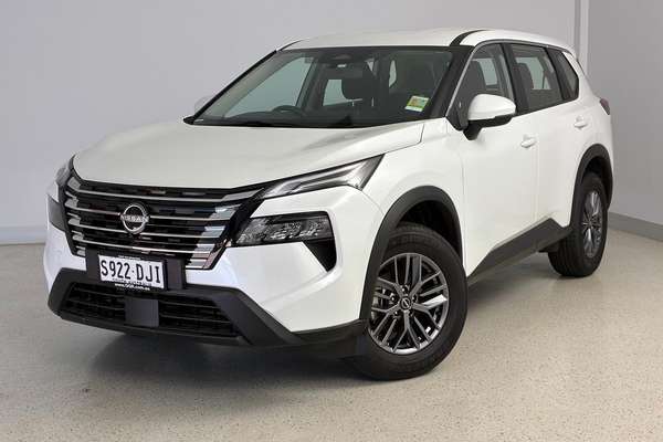 2026 Nissan X-TRAIL ST T33