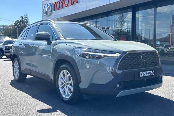 2024 Toyota Corolla Cross GXL MXGH10R