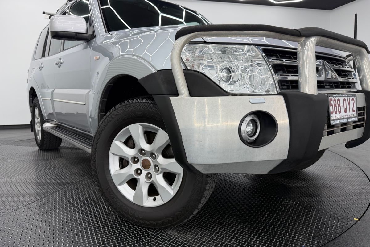 2011 Mitsubishi Pajero GLX NT