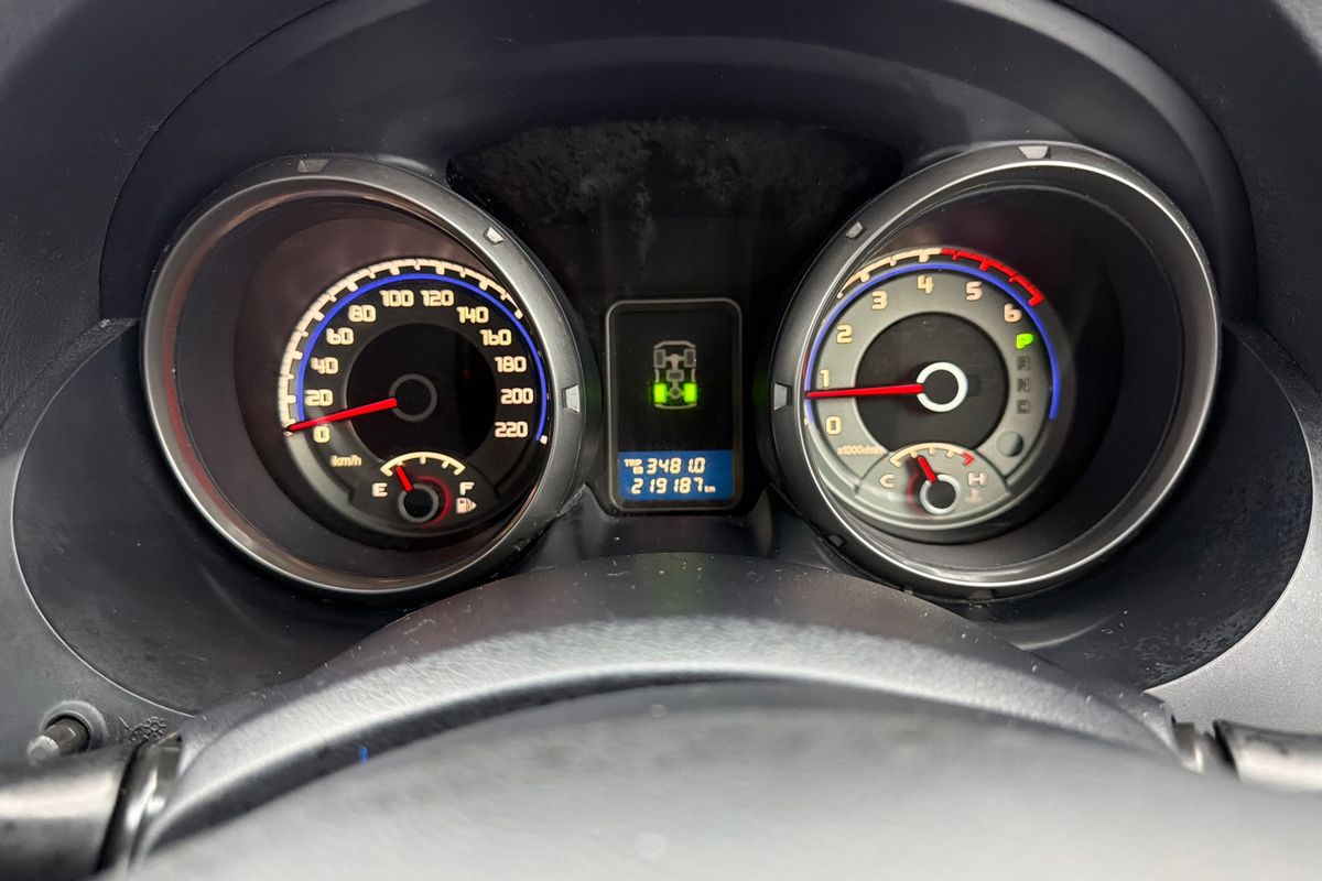2011 Mitsubishi Pajero GLX NT