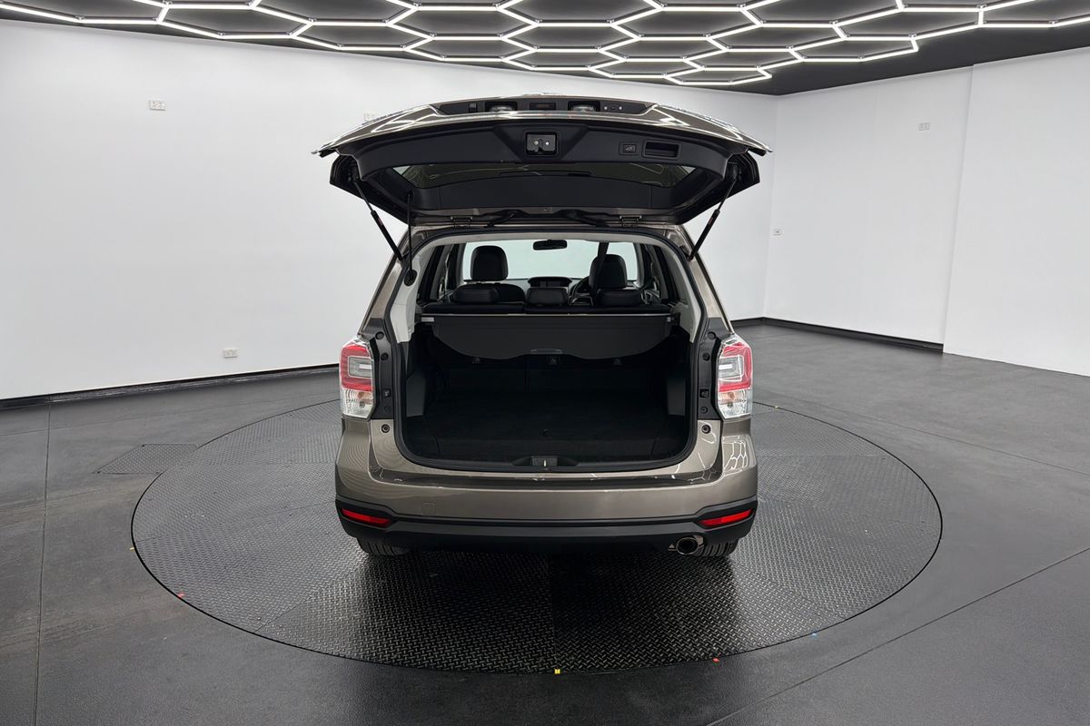 2016 Subaru Forester 2.5i-S S4