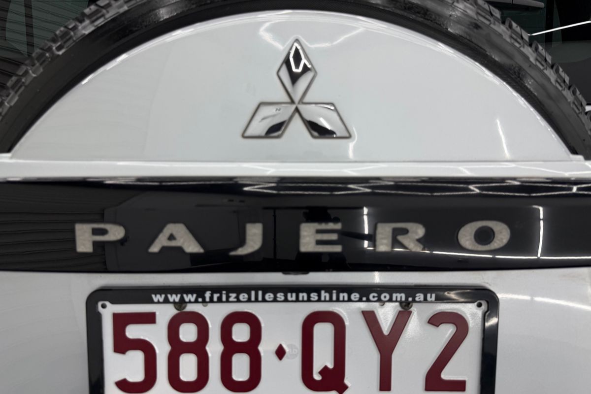 2011 Mitsubishi Pajero GLX NT