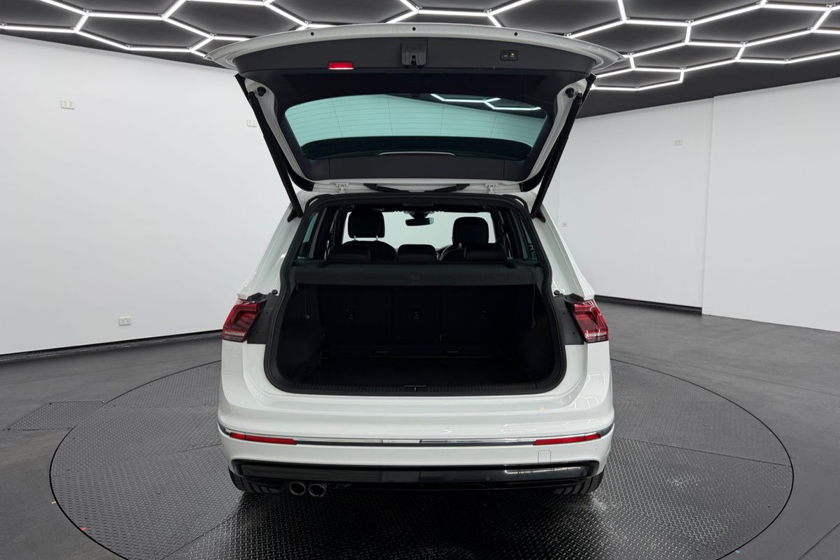 2017 Volkswagen Tiguan 140TDI Highline 5N