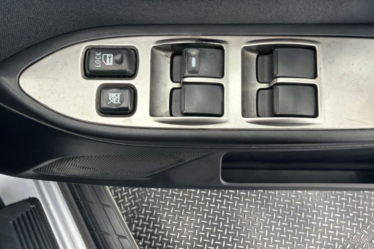 2011 Mitsubishi Pajero GLX NT