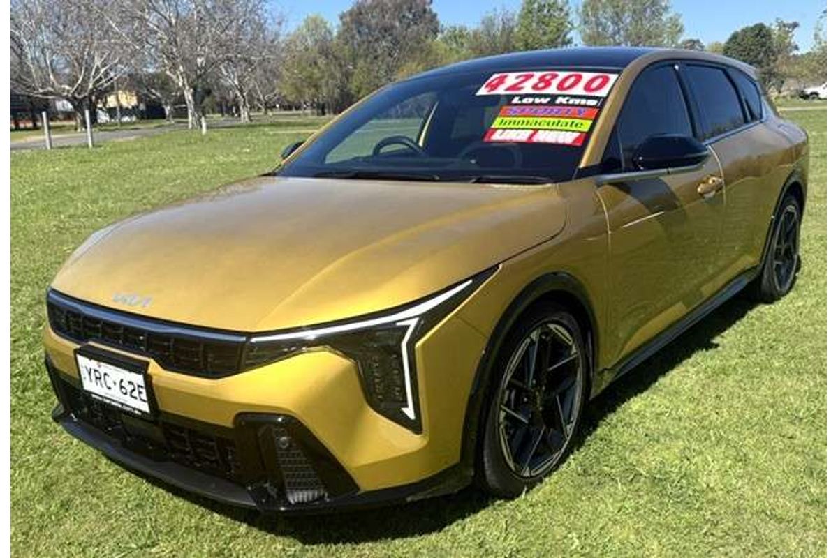 2025 Kia K4 GT-Line CL4m