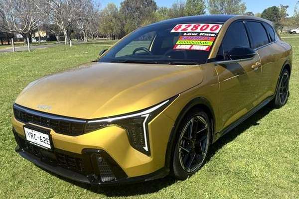 2025 Kia K4 GT-Line CL4m