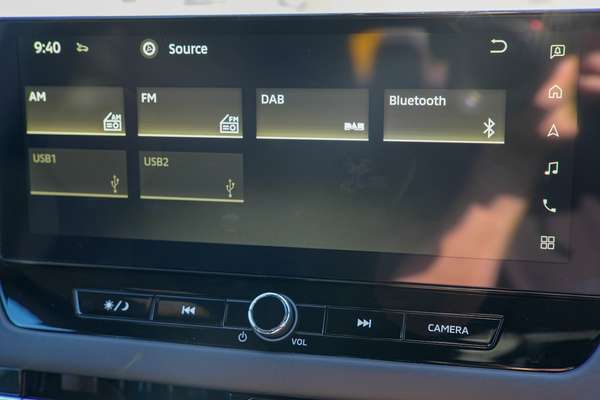 2026 Mitsubishi Outlander Black Edition ZM thumb-15