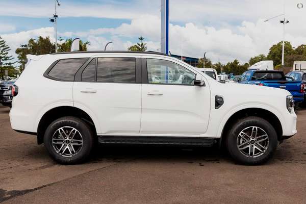 2024 Ford Everest Trend 2.0L thumb-4