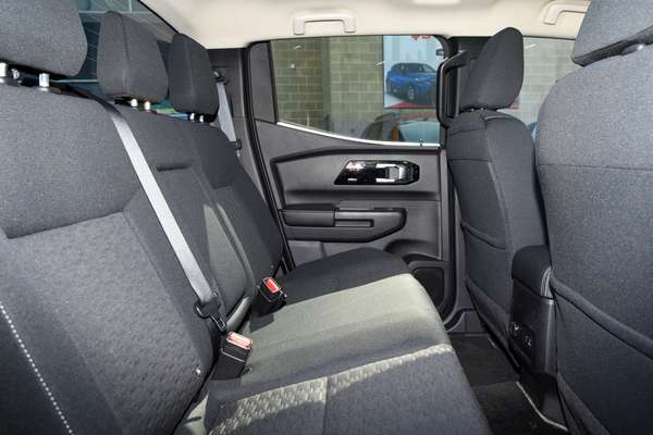 2026 Mitsubishi Triton GLS MV 4X4 thumb-8