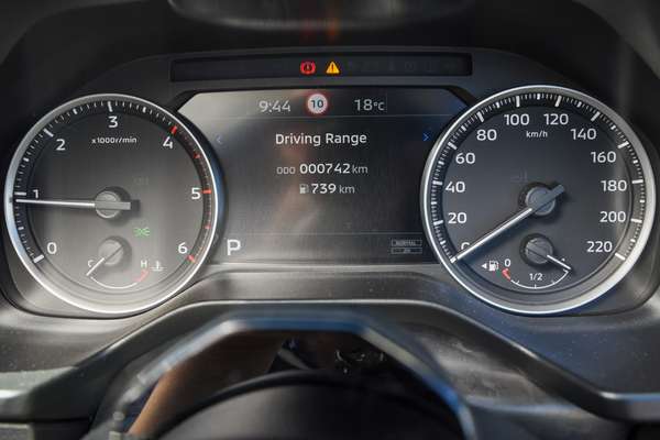 2026 Mitsubishi Triton GLS MV 4X4 thumb-10