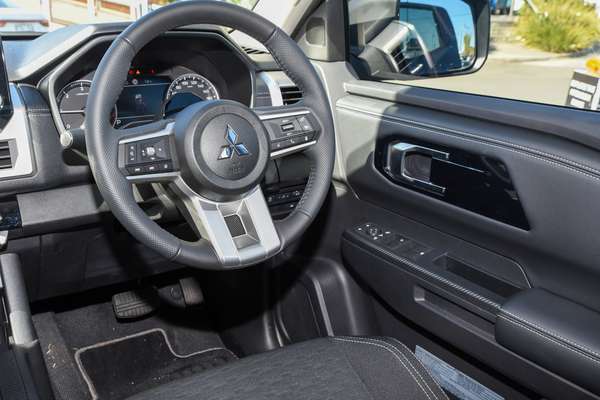 2026 Mitsubishi Triton GLS MV 4X4 thumb-19