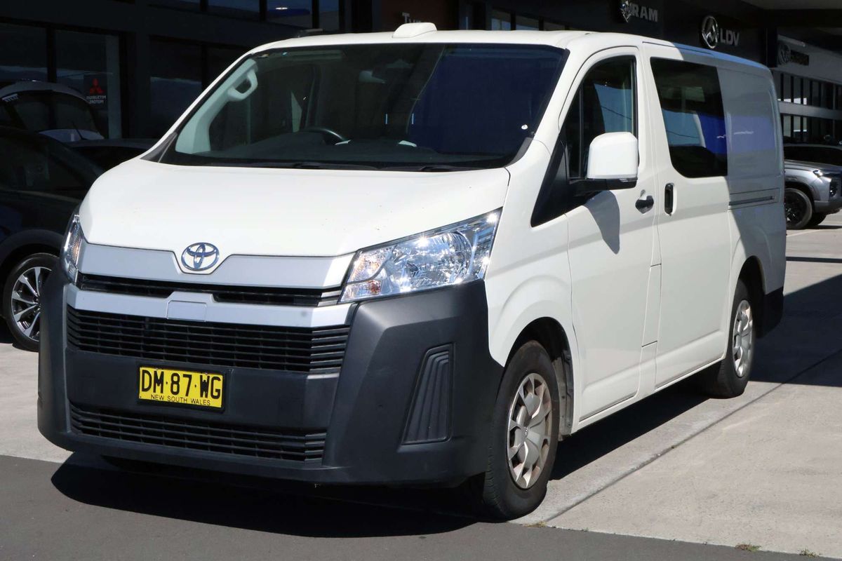 2024 Toyota Hiace GDH300R LWB image 6
