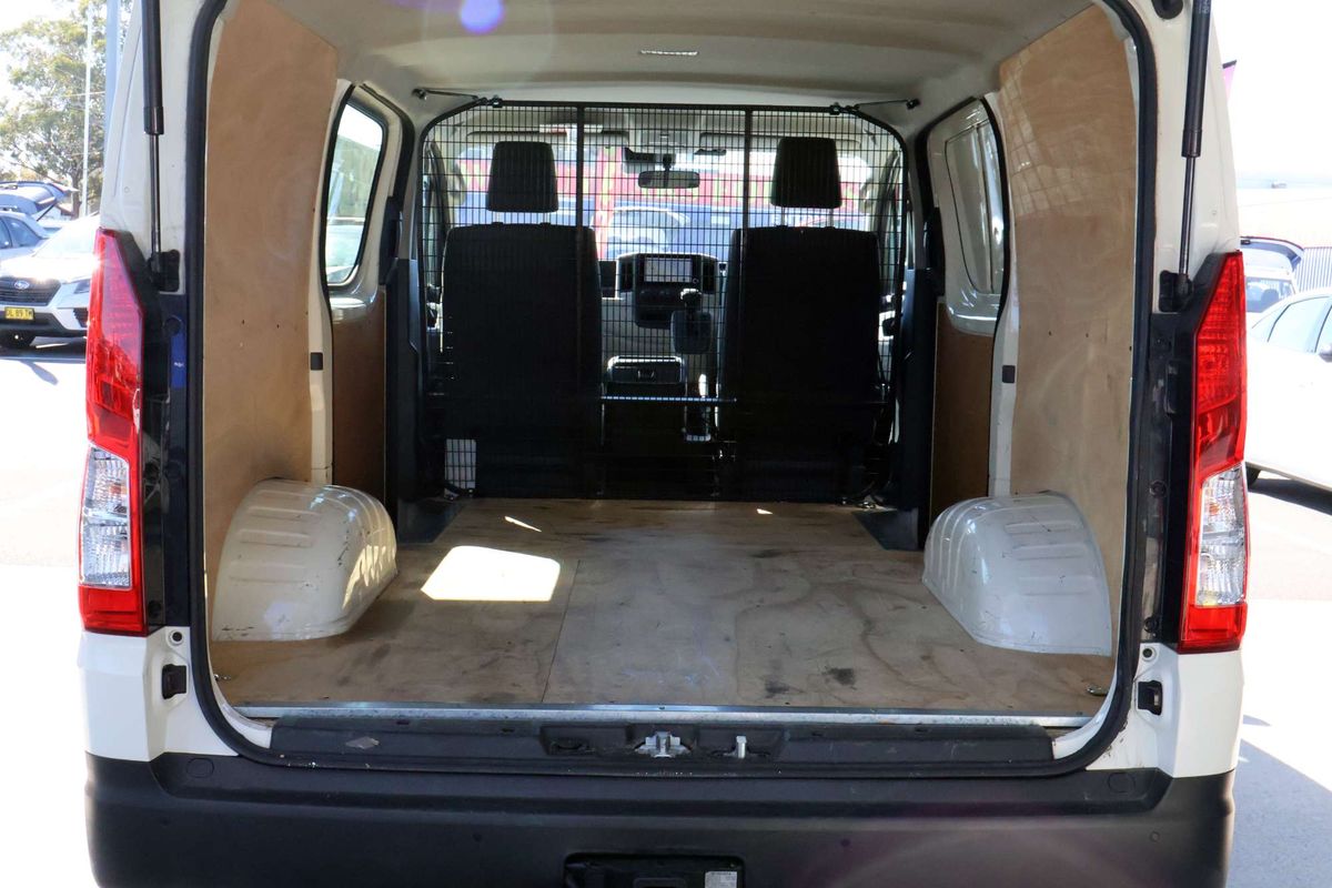 2024 Toyota Hiace GDH300R LWB image 14
