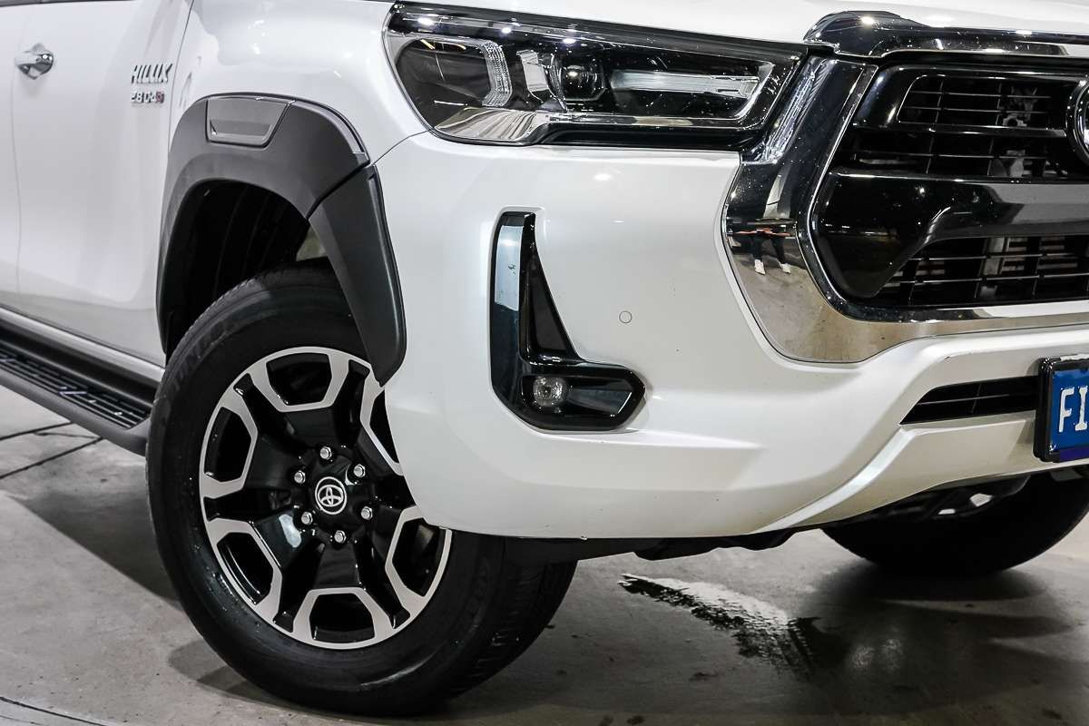 2023 Toyota Hilux SR5 GUN126R 4X4