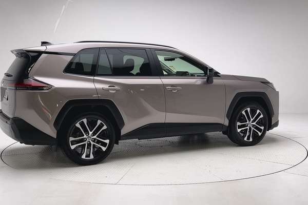 2026 Toyota RAV4 Cruiser AXAL64R thumb-2