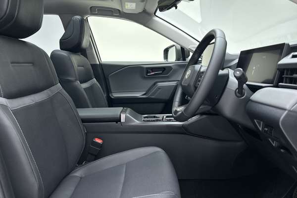 2026 Toyota RAV4 Cruiser AXAL64R thumb-12