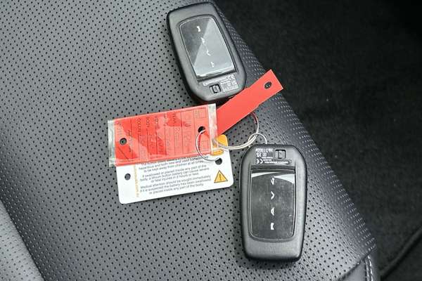 2026 Toyota RAV4 Cruiser AXAL64R thumb-22