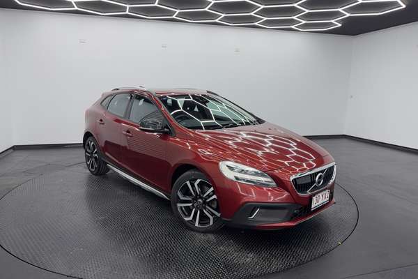 2016 Volvo V40 Cross Country D4 Luxury