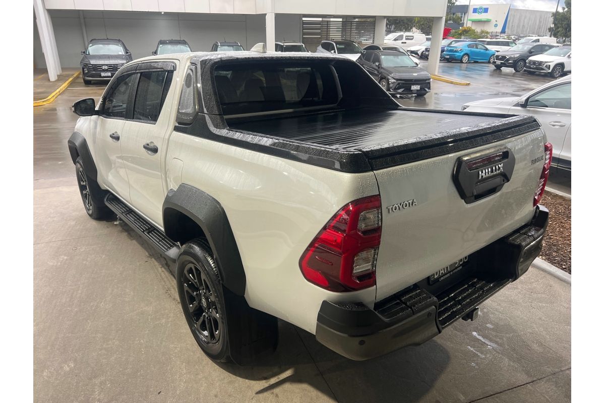 2024 Toyota Hilux Rogue 48V GUN126R 4X4 image 4