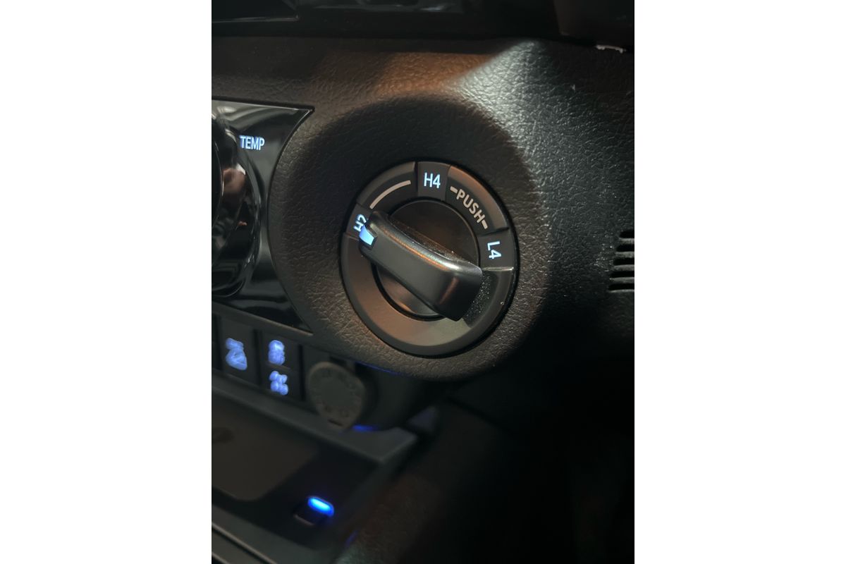 2024 Toyota Hilux Rogue 48V GUN126R 4X4 image 20