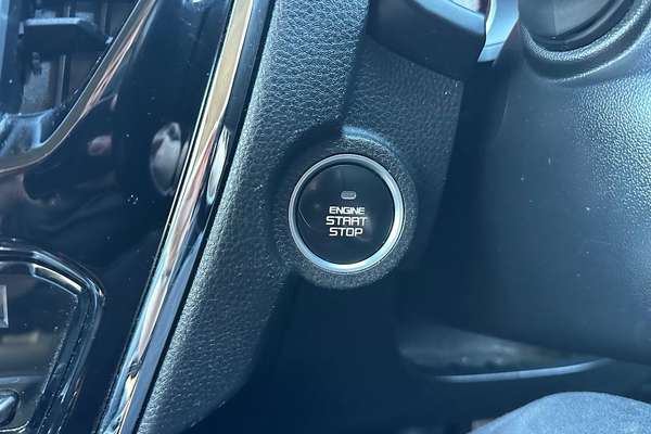 2021 Isuzu MU-X LS-T thumb-6
