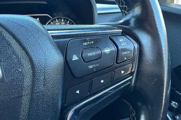 2021 Isuzu MU-X LS-T thumb-11