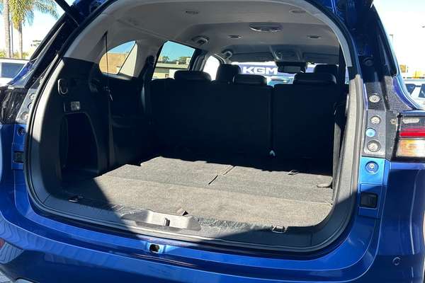 2021 Isuzu MU-X LS-T thumb-26