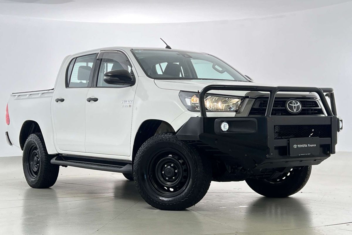 2020 Toyota Hilux SR GUN126R