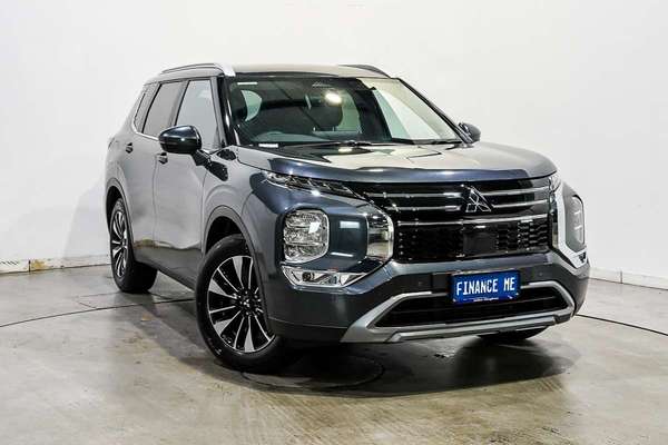 2025 Mitsubishi Outlander LS ZM