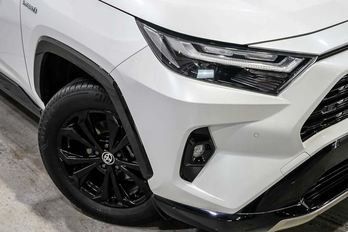 2024 Toyota RAV4 XSE AXAH54R