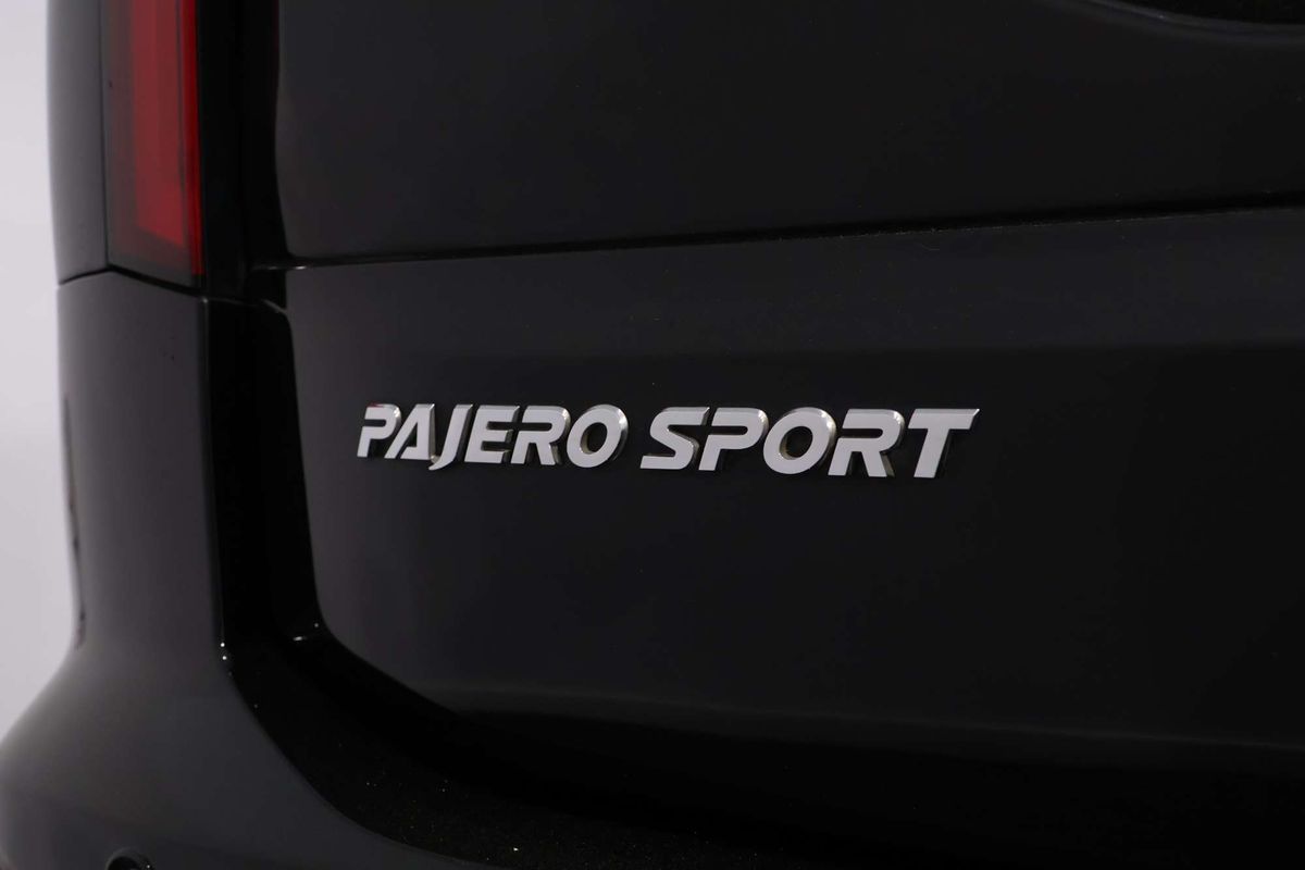2022 Mitsubishi Pajero Sport GLS QF
