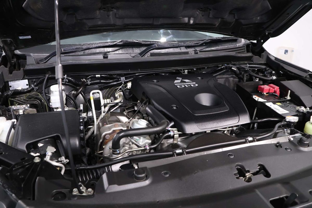 2022 Mitsubishi Pajero Sport GLS QF
