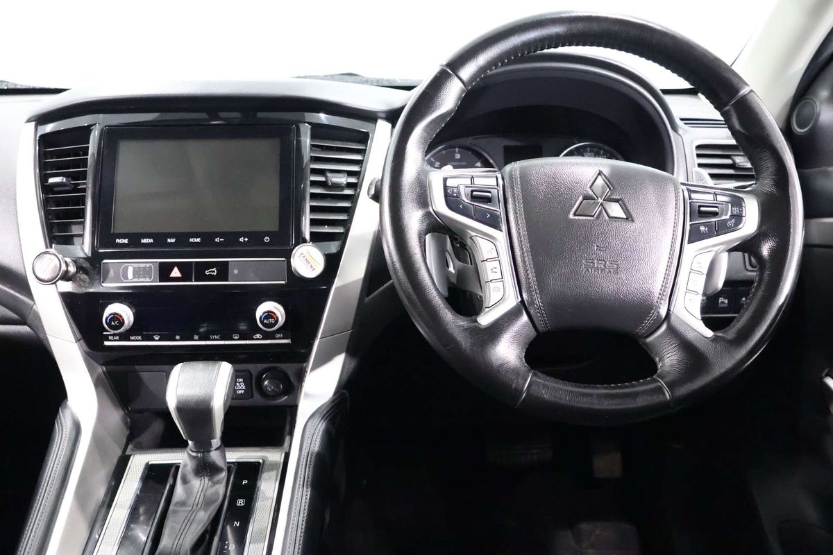 2022 Mitsubishi Pajero Sport GLS QF