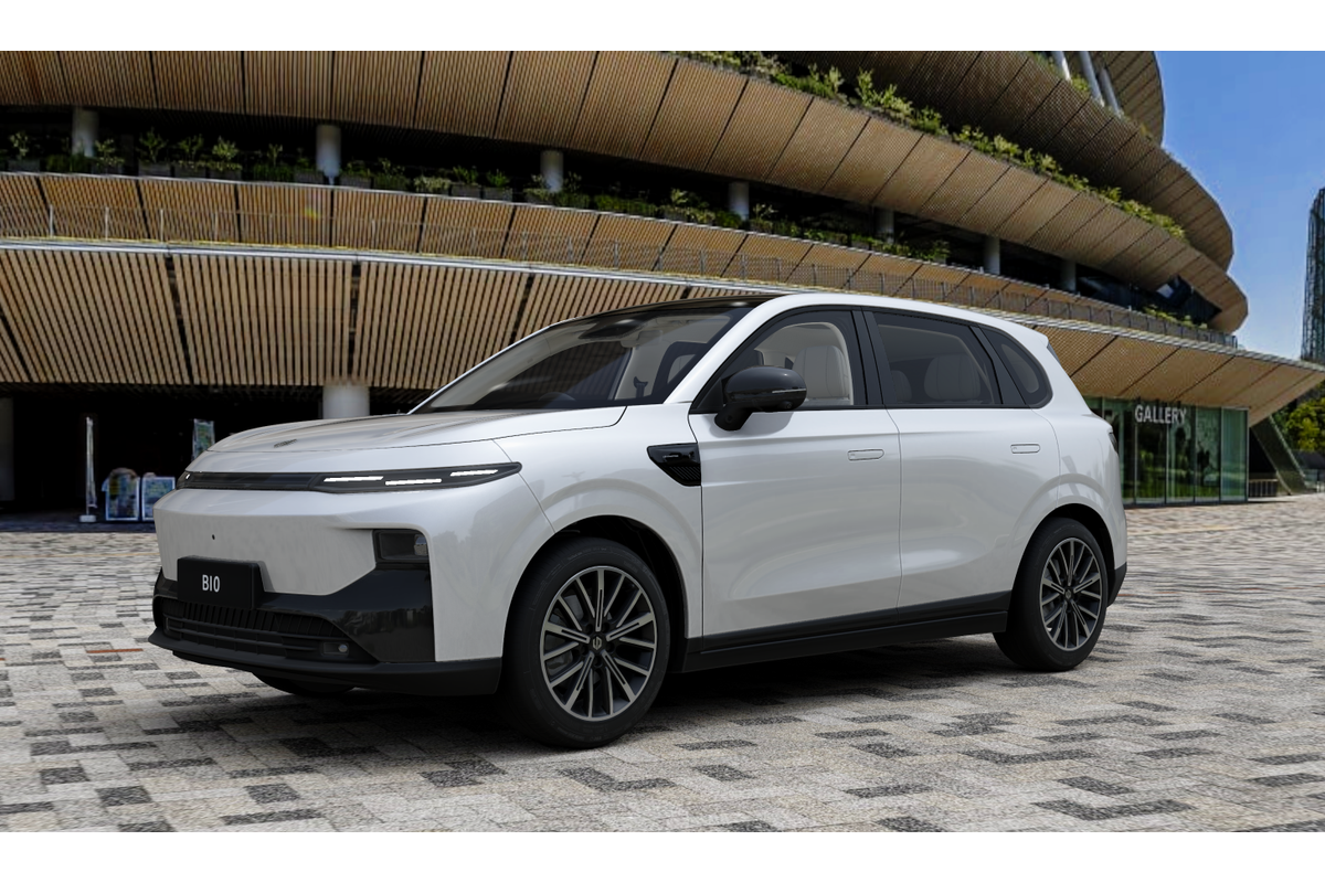 2026 Leapmotor B10 Design LR A12