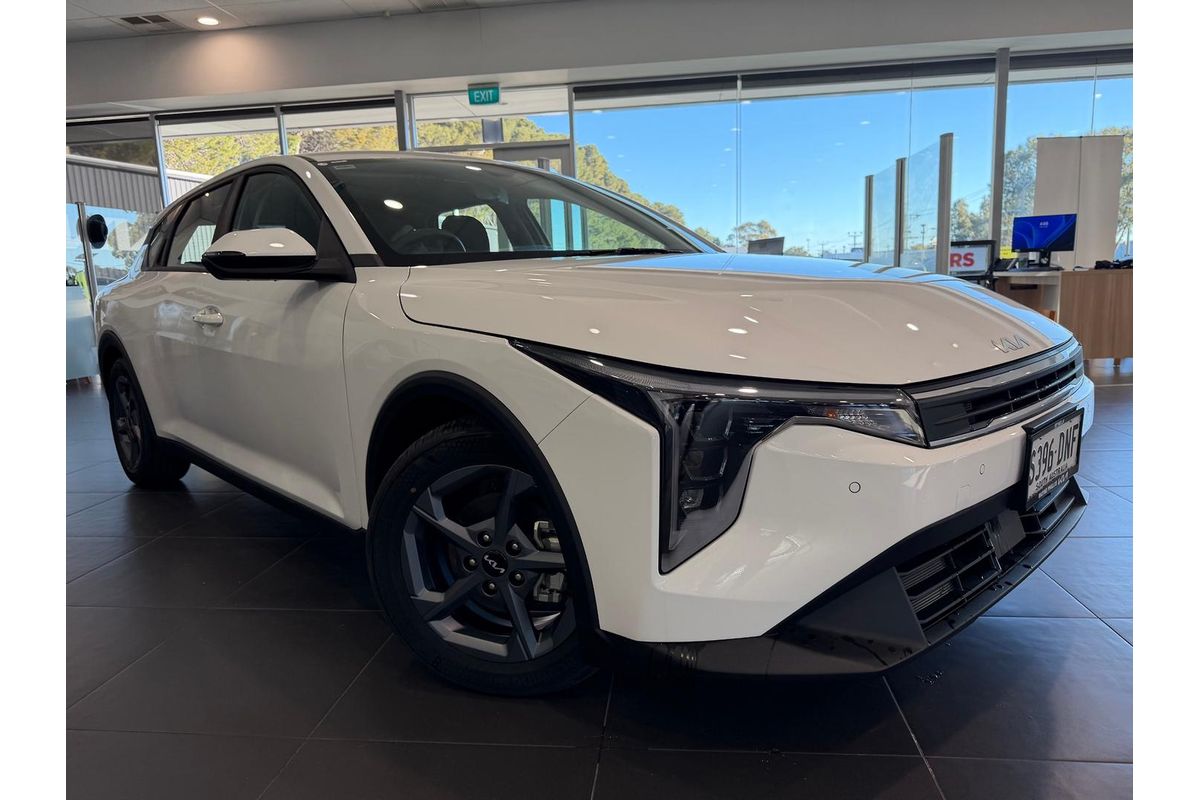 2025 Kia K4 S CL4m