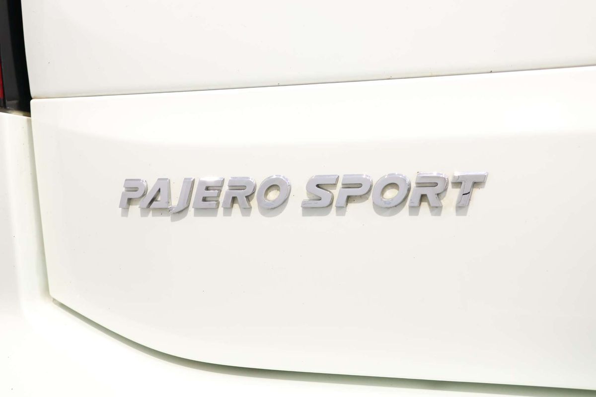 2023 Mitsubishi Pajero Sport GLX QF