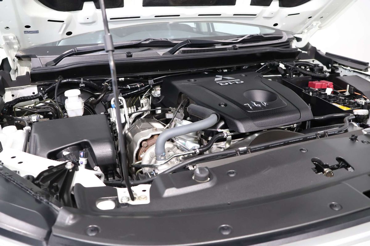 2023 Mitsubishi Pajero Sport GLX QF