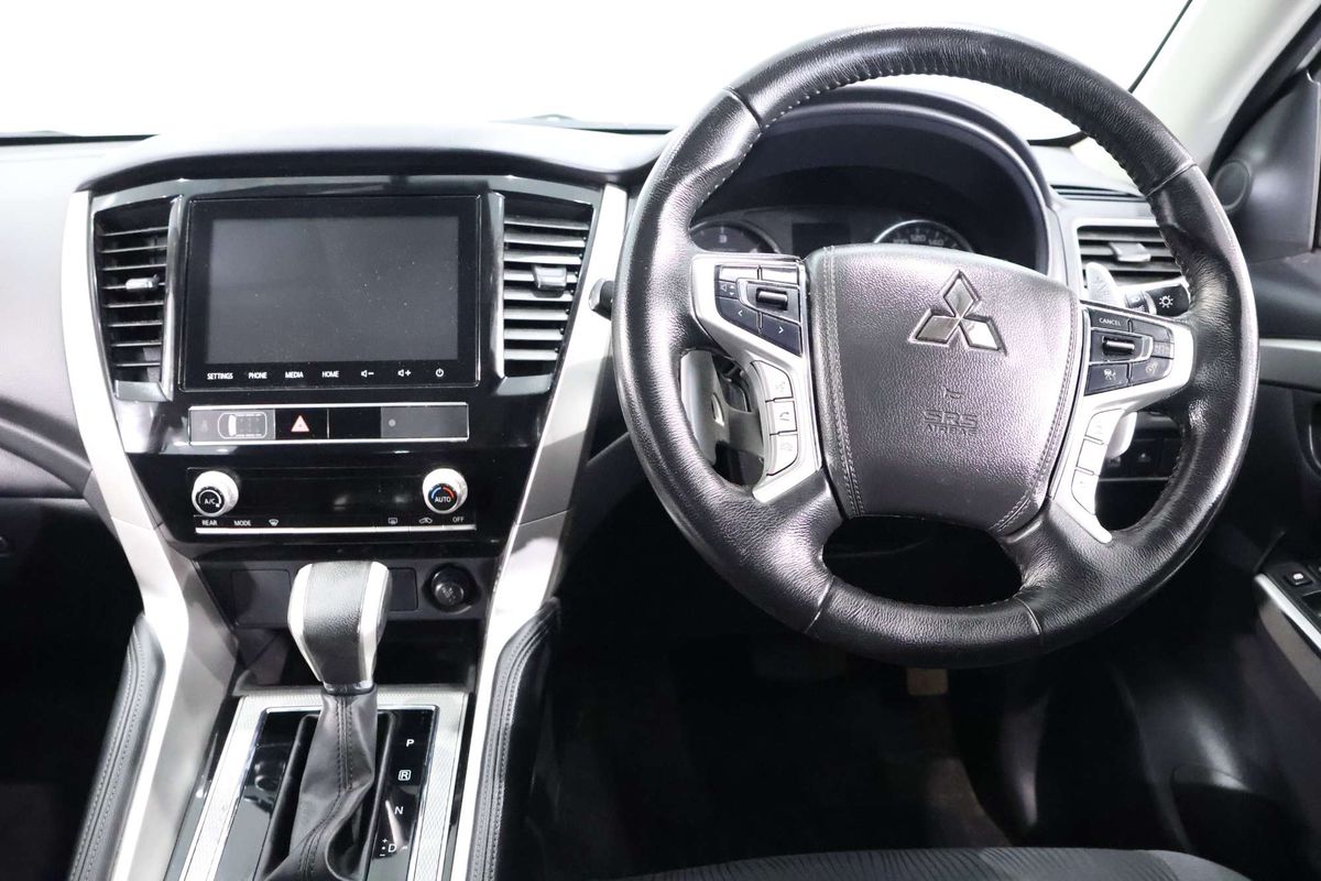 2023 Mitsubishi Pajero Sport GLX QF