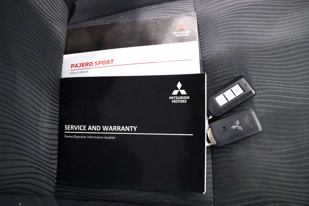 2023 Mitsubishi Pajero Sport GLX QF