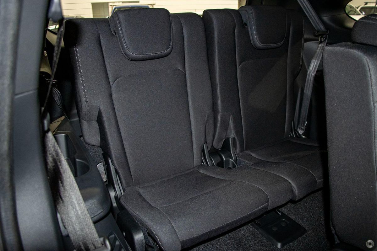 2026 Isuzu MU-X