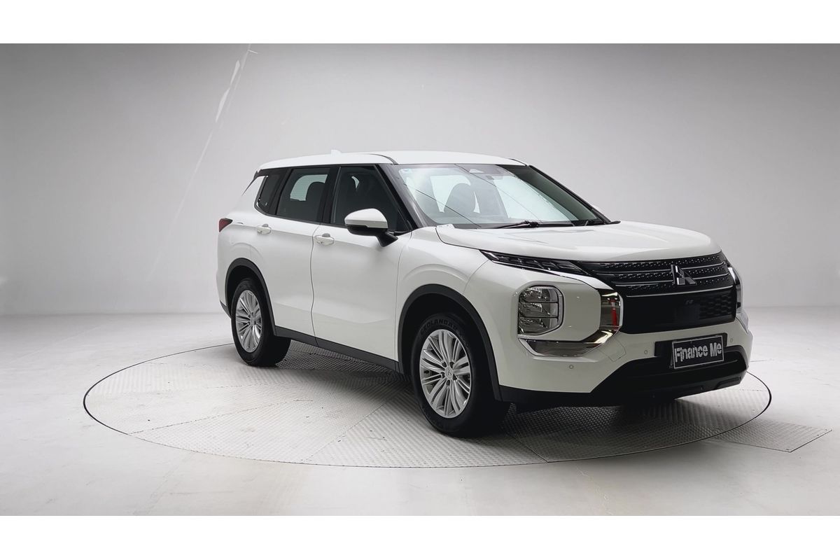 2023 Mitsubishi Outlander ES ZM