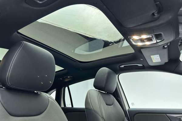 2021 Mercedes-Benz GLA-Class GLA250 H247 thumb-14