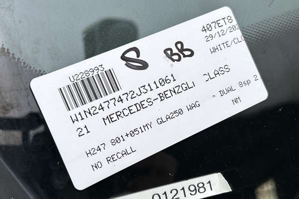 2021 Mercedes-Benz GLA-Class GLA250 H247 thumb-23
