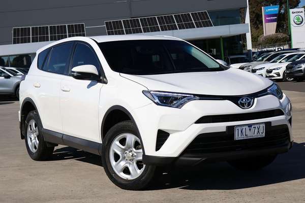 2017 Toyota RAV4 GX ZSA42R
