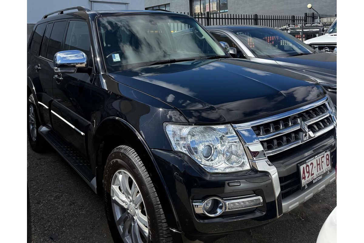 2016 Mitsubishi Pajero Exceed NX