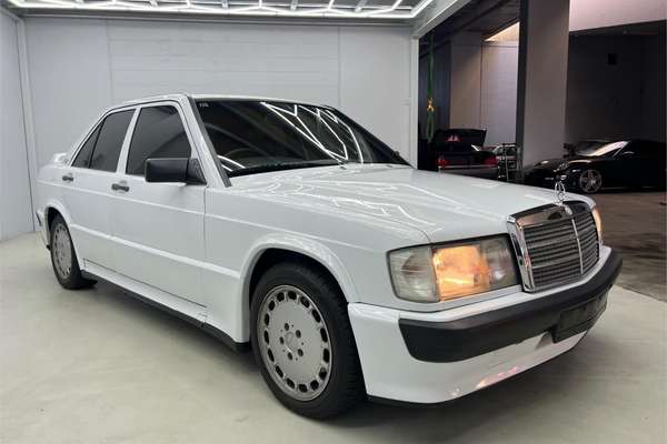 1990 Mercedes-Benz 190E W201