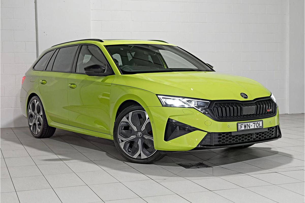 2025 SKODA Octavia RS NX